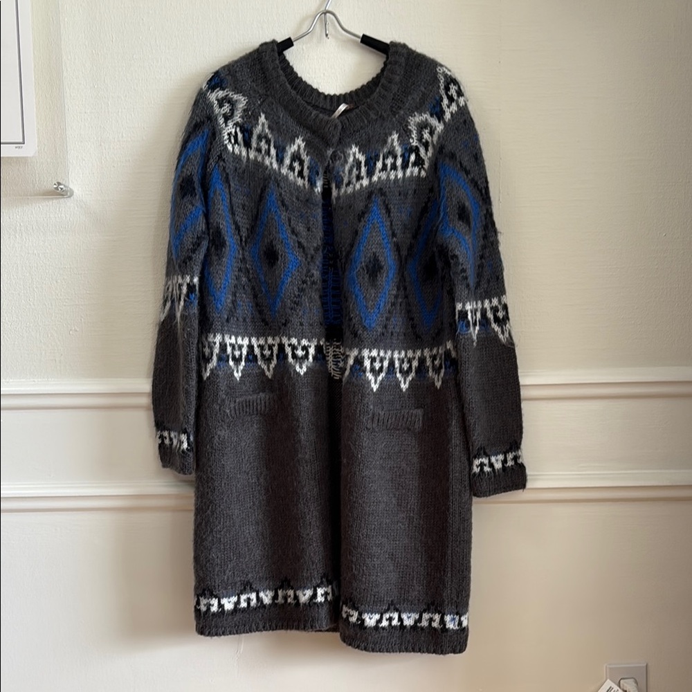 Free People Gray and Blue Patterned Sweater size S